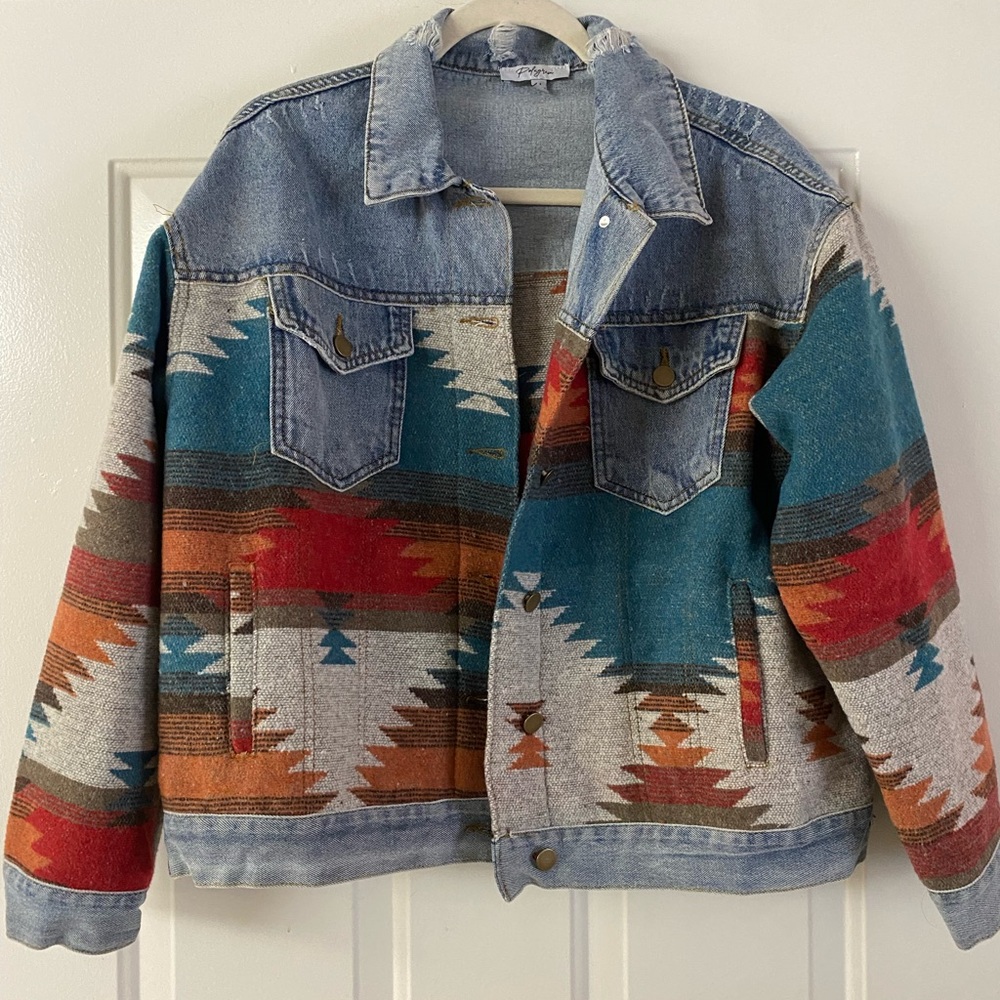 VICI Pocketed Woven Denim Jacket | Size Medium | Never worn